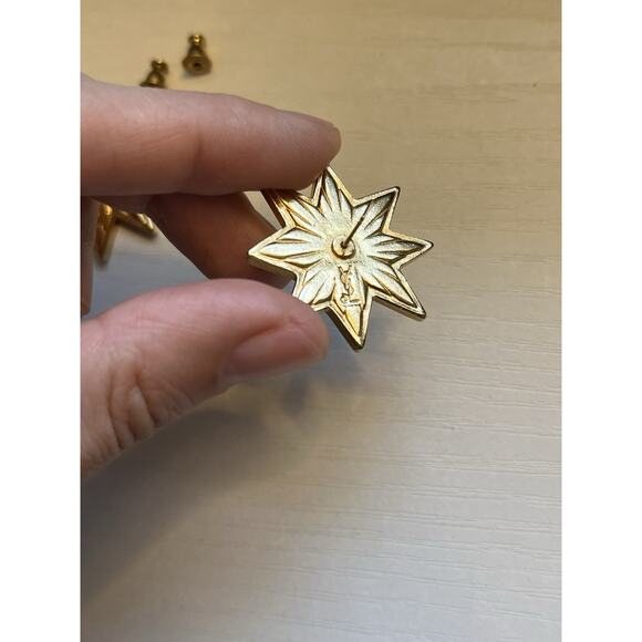 Vintage Yves Saint Laurent Gold YSL Green Enamel Starburst 80s Style RARE Studs - Picture 7 of 10